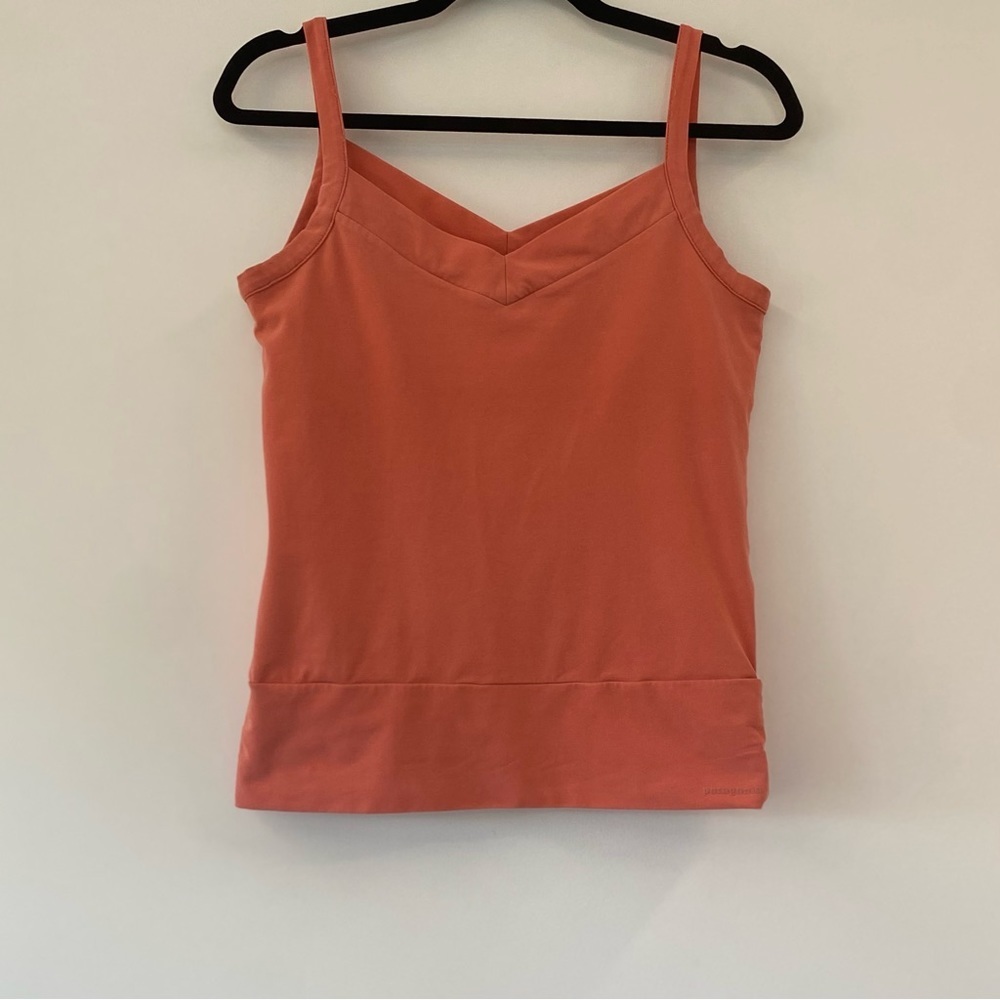 SUMMER SALE ☀️ Patagonia Vitality Strappy Peach Tank Top Size M